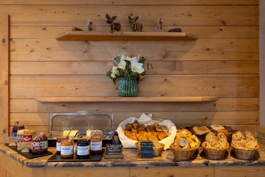 Hotel L'Arve pastry corner.jpg